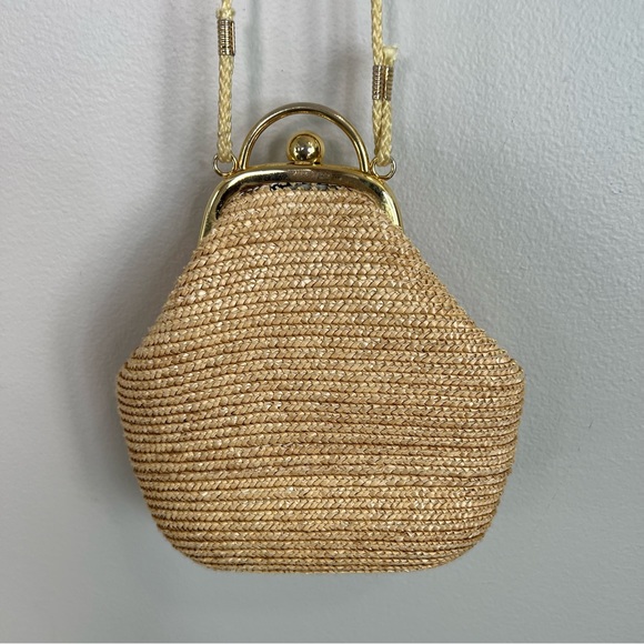 LA REGALE LTD Vintage Straw Framed Gold Clasp Bag - Picture 5 of 16